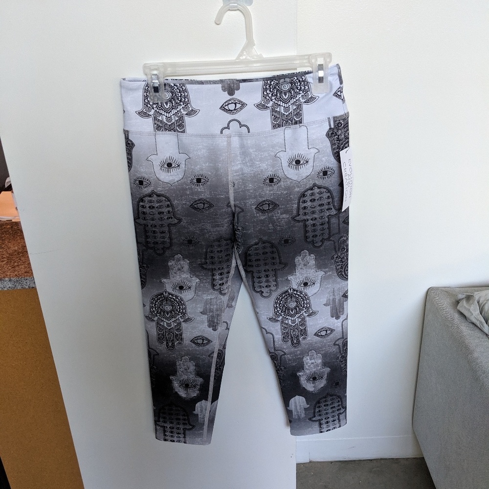 🌵NWT printed legging